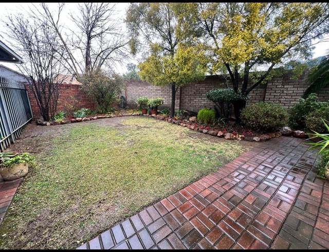 1 BEDROOM PROPERTY TO RENT IN DALPARK EXT 1