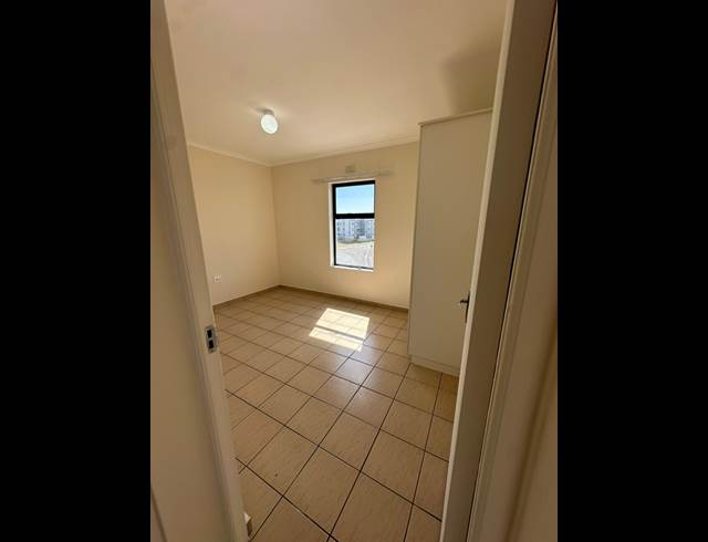 2 BEDROOM APARTMENT TO LET IN PARKLANDS