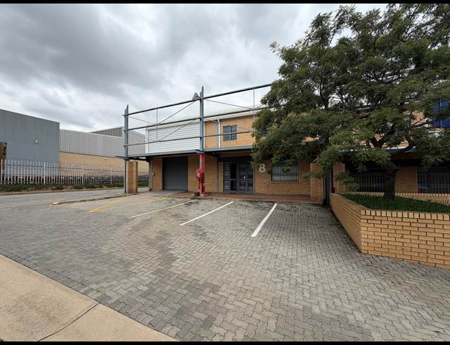 328M² WAREHOUSE TO LET IN HALFWAY HOUSE