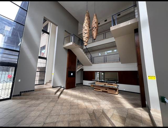 7,487M² WAREHOUSE TO LET IN STRIJDOMPARK