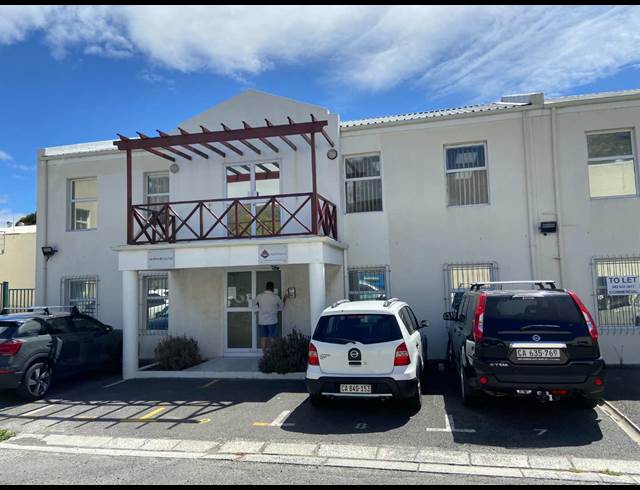 116M² OFFICE TO LET IN WESTLAKE