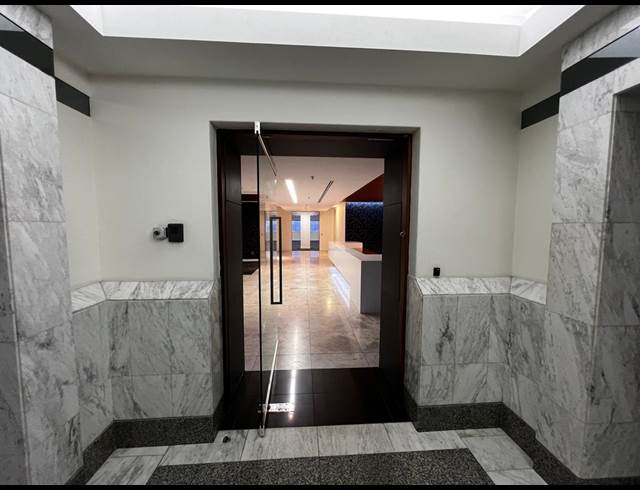 1,010M² OFFICE TO LET IN CAPE TOWN CITY CENTRE