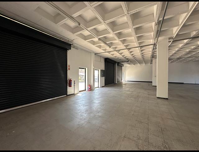 400M² WAREHOUSE TO LET IN HIGHVELD BUSINESS PARK
