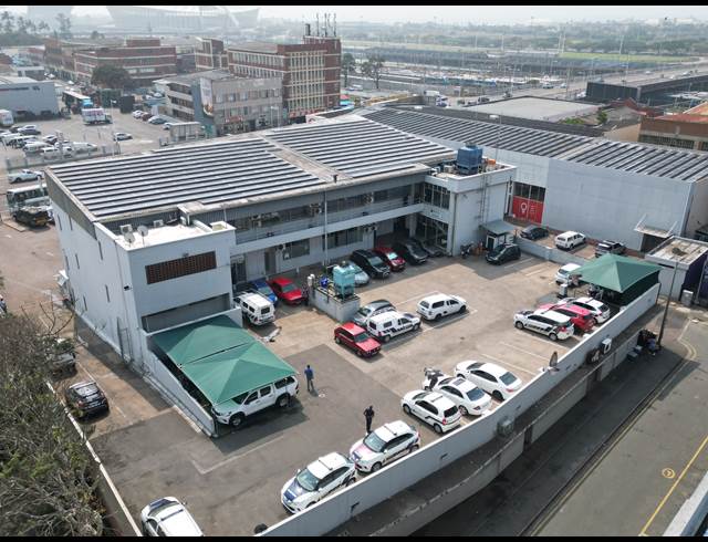 1,206M² OFFICE TO LET IN WINDERMERE