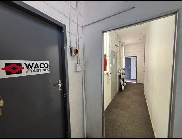 1,951M² FACTORY TO LET IN MAITLAND