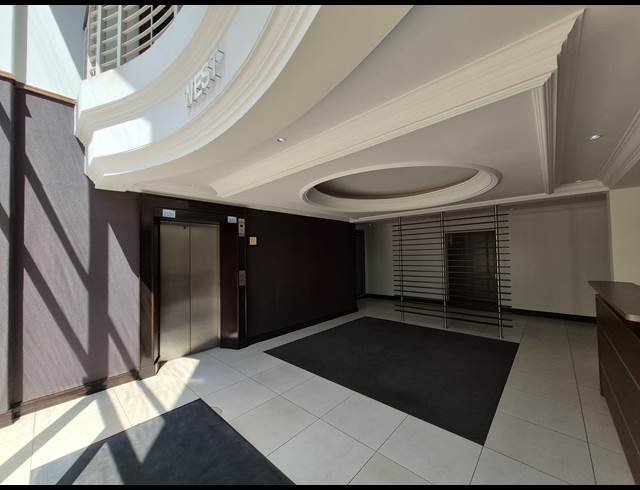 931M² OFFICE TO LET IN SANDTON CENTRAL
