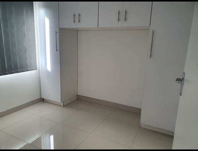 2 bed property to rent in WHETSTONE