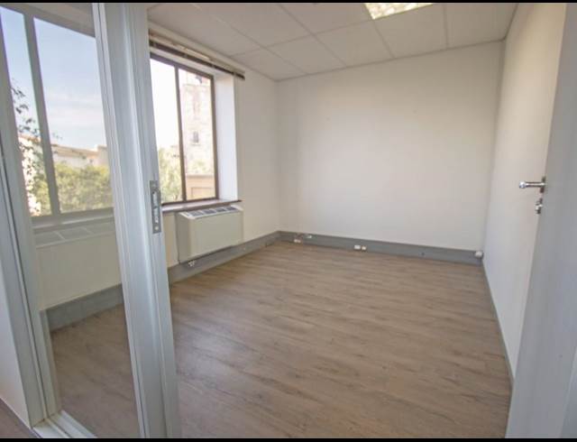 510M² OFFICE TO LET IN FOURWAYS