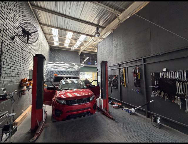 580M² WAREHOUSE TO LET IN HALFWAY HOUSE