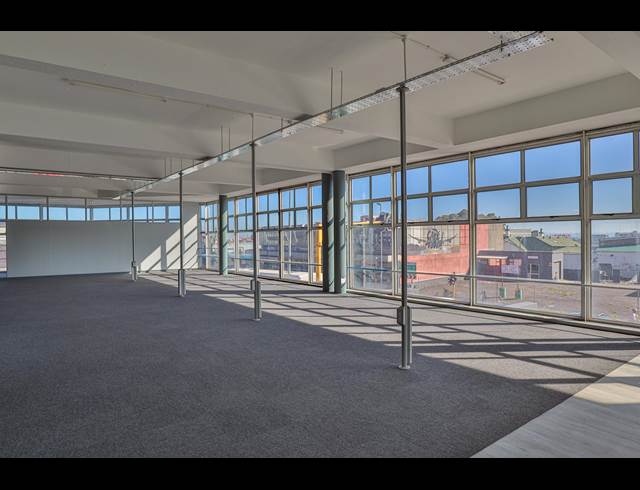 500M² OFFICE TO LET IN WOODSTOCK