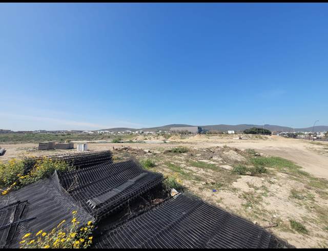 35,900M² VACANT LAND TO LET IN RICHMOND PARK