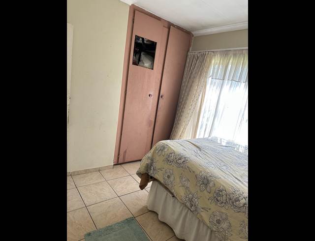 2 BEDROOM HOUSE TO LET IN BIRCHLEIGH NORTH