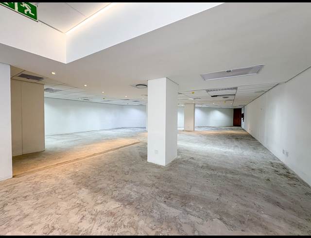 247M² OFFICE TO LET IN SOMERSET PARK