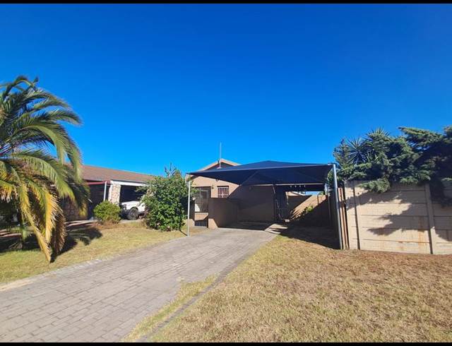 2 BEDROOM PROPERTY TO RENT IN PEERLESS PARK