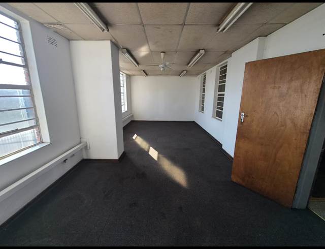 265M² WAREHOUSE TO LET IN WADEVILLE