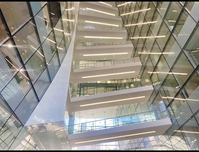 1,600M² OFFICE TO LET IN SANDTON CENTRAL
