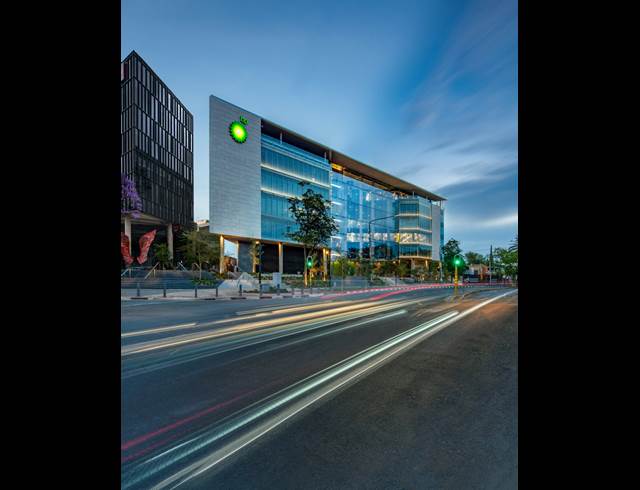 877M² OFFICE TO LET IN ROSEBANK