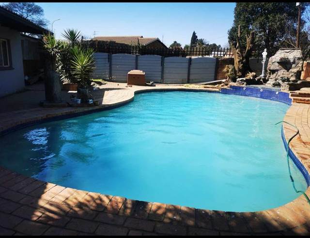 2 BEDROOM PROPERTY TO RENT IN BRAKPAN