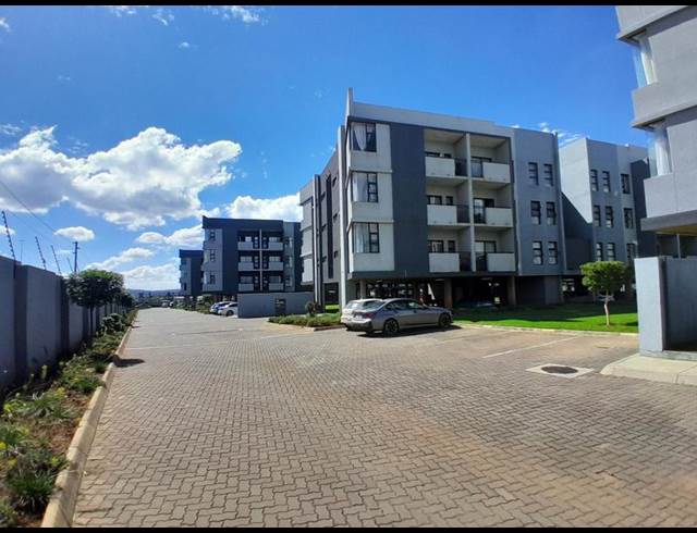 2 BEDROOM PROPERTY TO RENT IN RASLOUW