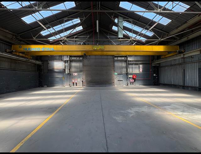 998M² WAREHOUSE TO LET IN GERMISTON CENTRAL