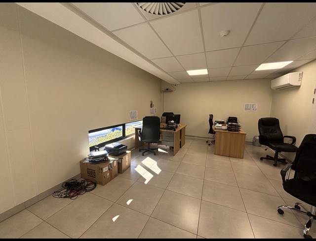 428M² WAREHOUSE TO LET IN KRAAIFONTEIN INDUSTRIA