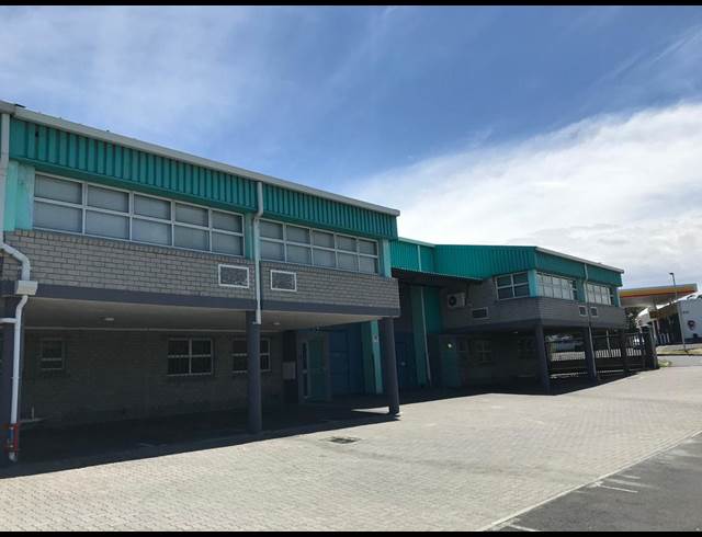 396M² BUILDING TO LET IN PAROW EAST
