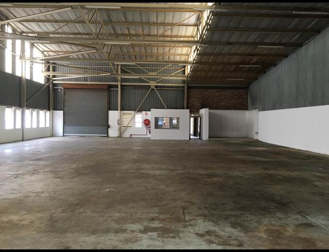602M² WAREHOUSE TO LET IN JET PARK