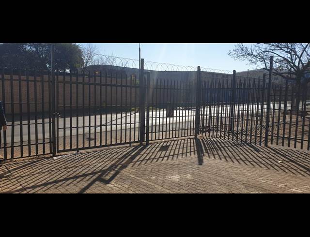 200M² WAREHOUSE TO LET IN ISANDO