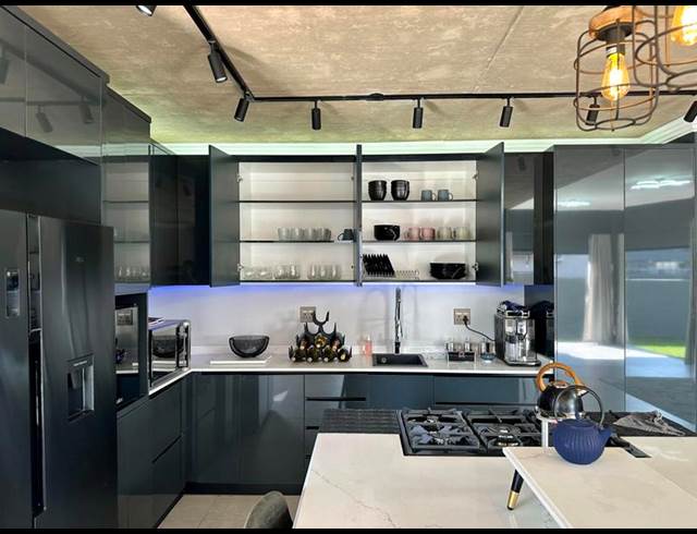 3 BEDROOM PROPERTY TO RENT IN LYNNWOOD