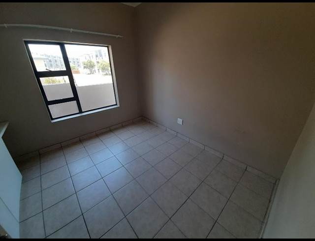 2 BEDROOM PROPERTY TO RENT IN BURGUNDY ESTATE