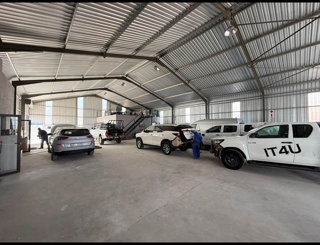 589M² WAREHOUSE TO LET IN MULDERSDRIFT