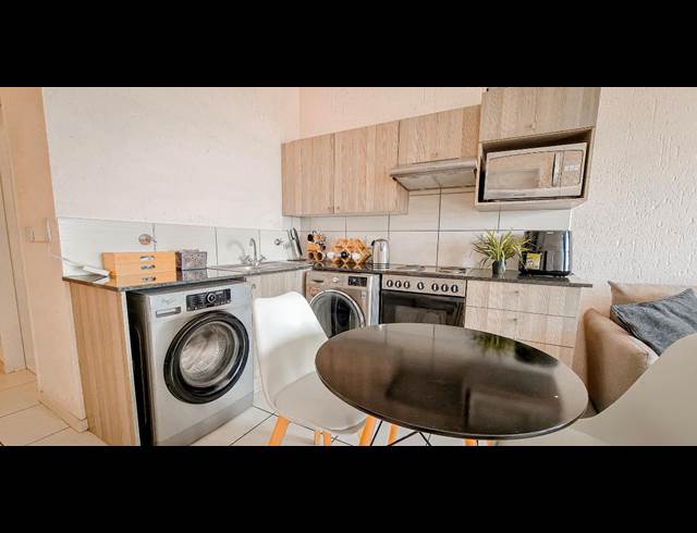 2 BEDROOM APARTMENT TO LET IN PAULSHOF