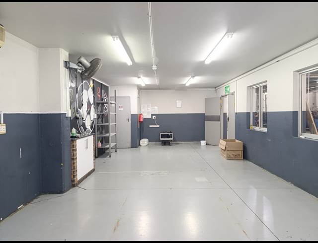 2,769M² WAREHOUSE TO LET IN WESTMEAD