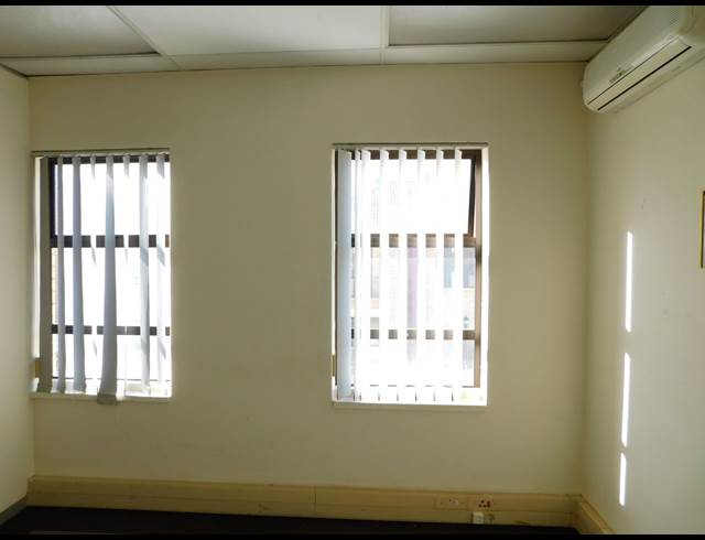 390M² OFFICE TO LET IN RANDBURG CENTRAL