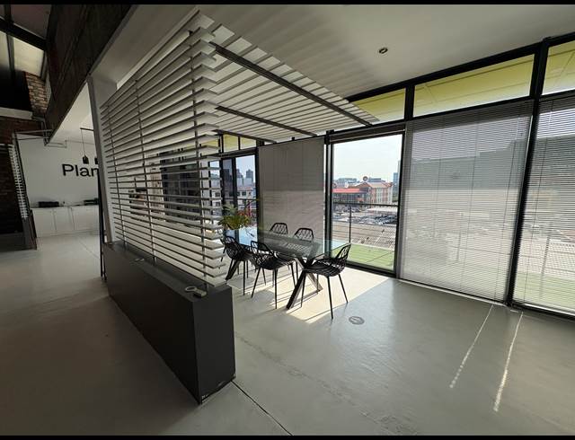 260M² OFFICE TO LET IN WOODSTOCK