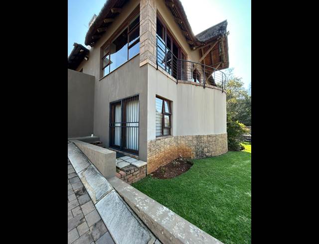 1 BEDROOM FLAT TO LET IN SCHOEMANSVILLE