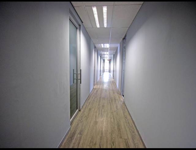 1,191M² OFFICE TO LET IN WOODMEAD