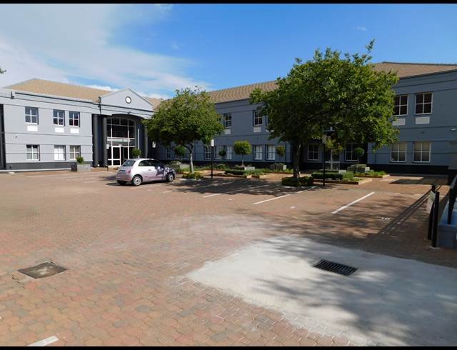315M² OFFICE TO LET IN ILLOVO