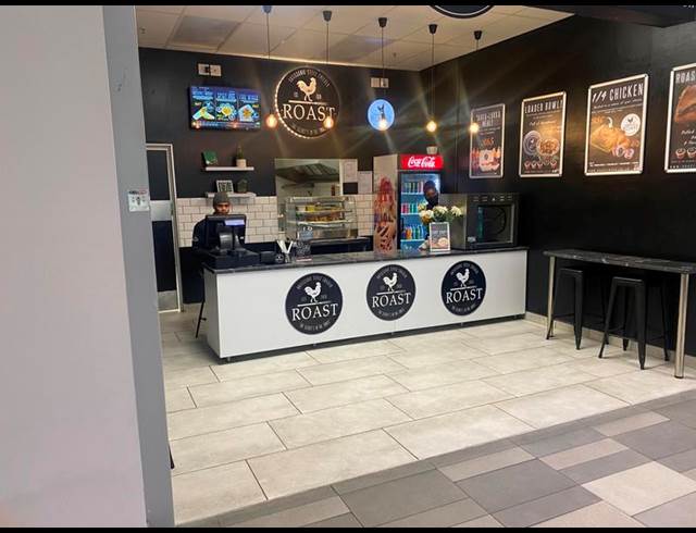 BUSINESS PROPERTY TO RENT IN CLAREMONT