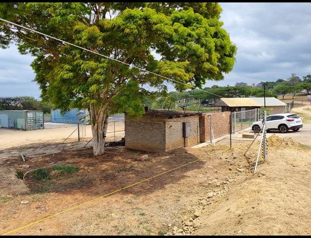 10,000M² VACANT LAND TO LET IN ROCKY DRIFT