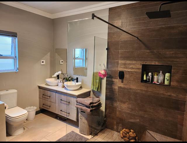 3 bed property to rent in ALTONA VILLAGE