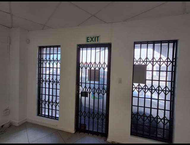 75M² RETAIL TO LET IN VINCENT