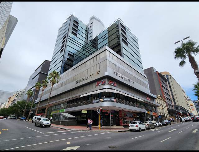 1,928M² OFFICE TO LET IN CAPE TOWN CITY CENTRE