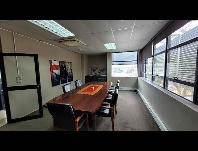 5,200M² WAREHOUSE TO LET IN EPPING INDUSTRIAL