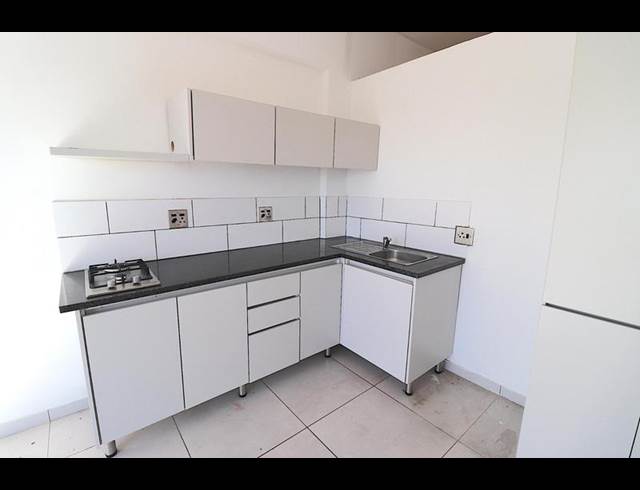 1 BEDROOM PROPERTY TO RENT IN FERNDALE