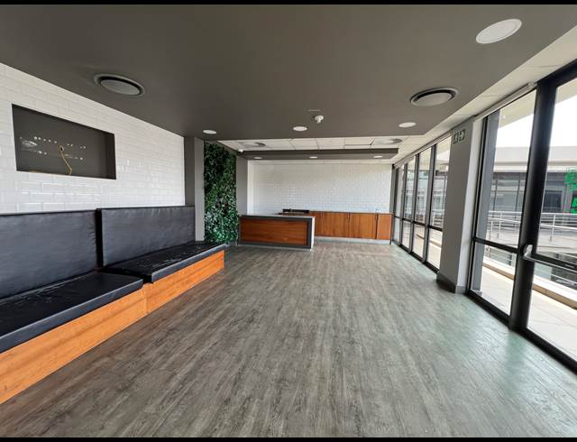 755M² OFFICE TO LET IN SOUTHDOWNS ESTATE