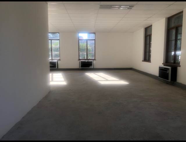 188M² OFFICE TO LET IN WIERDA VALLEY