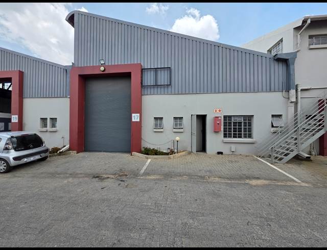 365M² WAREHOUSE TO LET IN CITY DEEP