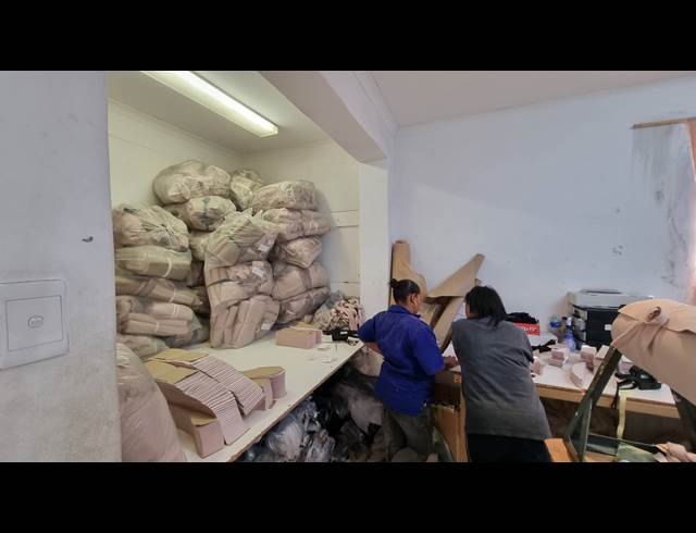 250M² MINI FACTORY TO LET IN SALT RIVER