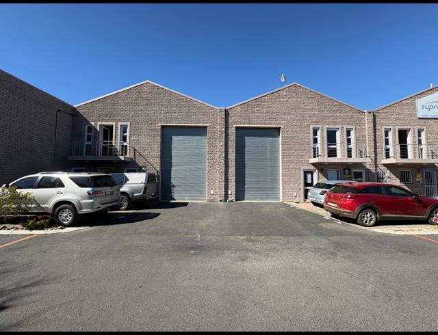 518M² WAREHOUSE TO LET IN STRAND INDUSTRIA